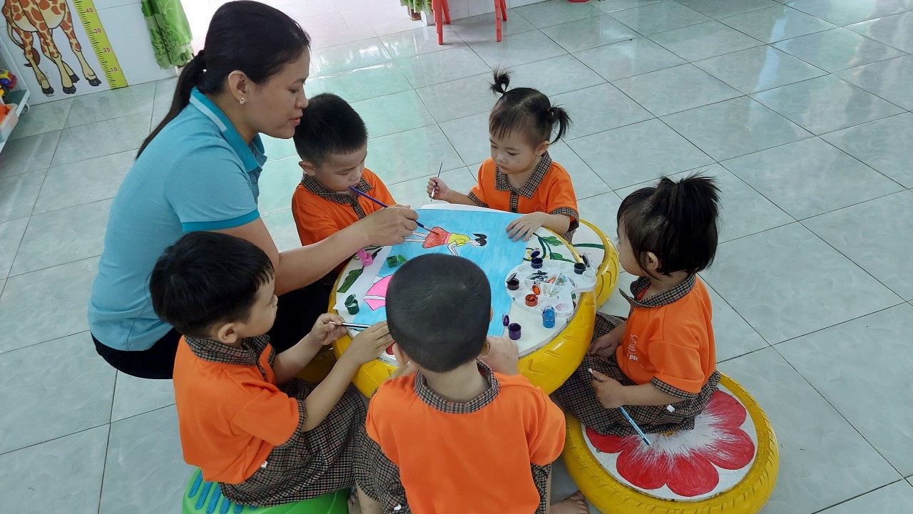 Lớp BÉ 3 chào mừng ngày Nhà giáo Việt Nam